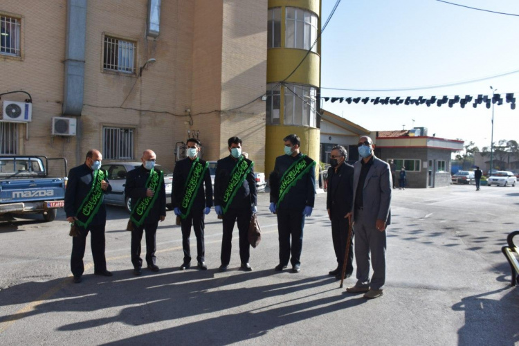 حضور خادمان آستان قدس رضوی  در بیمارستان حضرت ولیعصر عج